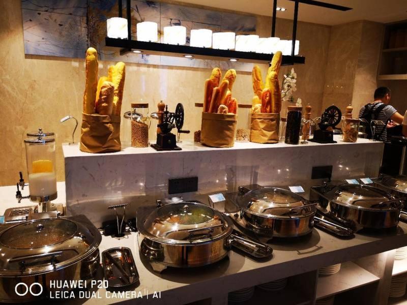 Echarm Hotel Ji'Nan Railway Station Jinan Zewnętrze zdjęcie